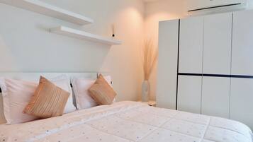 Minibar, escritorio y wifi gratis