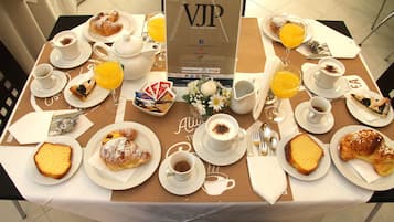 Petit déjeuner buffet compris tous les jours