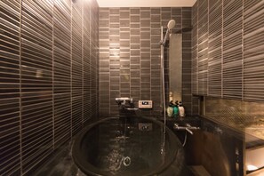 Bathroom - Kiraku Kyoto Gion (Kyoto)