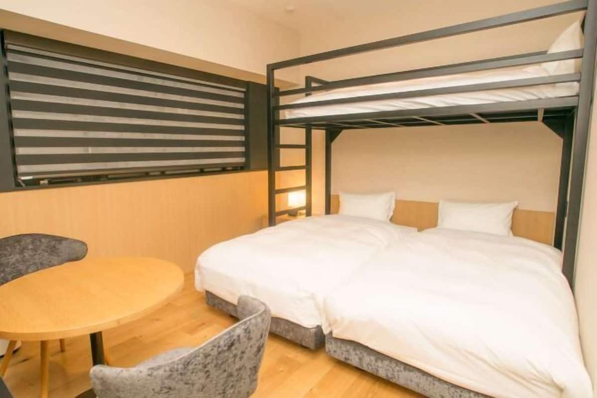 1 slaapkamer, een bureau, gratis wifi, beddengoed
