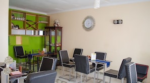 Cafe