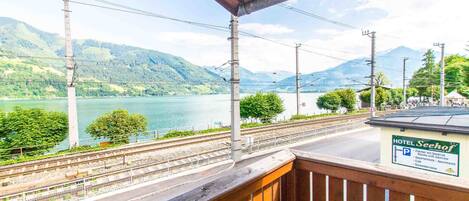 Comfort-Apartment, 3 Schlafzimmer, Seeblick (The View) | Balkon