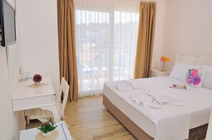 Standard Double Room | Minibar, desk, soundproofing, iron/ironing board - Allegria Hotel (Cesme)