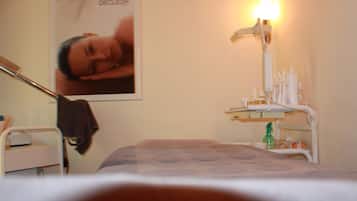 Turkish bath/hammam, massage/treatment rooms