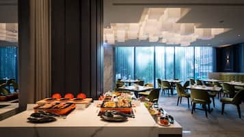 Colazione self-service a pagamento, servita tutte le mattine