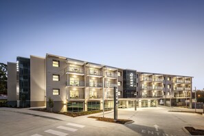 Standard Studio | Exterior - Quest Eight Mile Plains (Eight Mile Plains)
