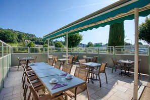 Exterior - Abbys Hôtel (Carsac-Aillac)