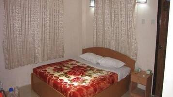 Superior-huone (with Window) | Minibaari, tallelokero huoneessa, työpöytä, ilmainen Wi-Fi