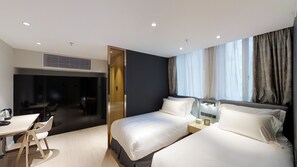 Luxury Double or Twin Room, 2 Single Beds | Premium bedding, in-room safe, desk, blackout curtains - Ten66 Serviced Residences (Shanghai)