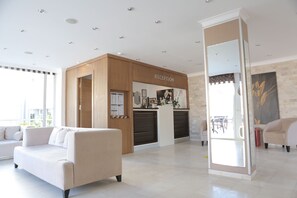 Reception - Firat Mert Hotel (Cesme)