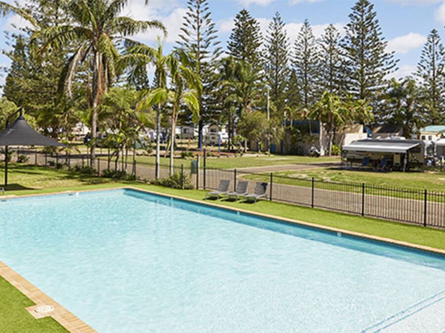 Outdoor pool, sun loungers