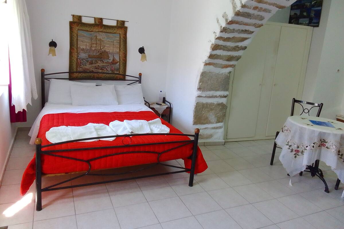 Double Room | Iron/ironing board, WiFi (free)