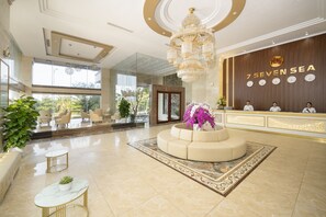 Reception - 7 Seven Sea Hotel  (Da Nang)