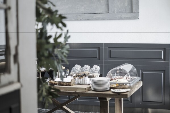 Petit déjeuner buffet compris tous les jours