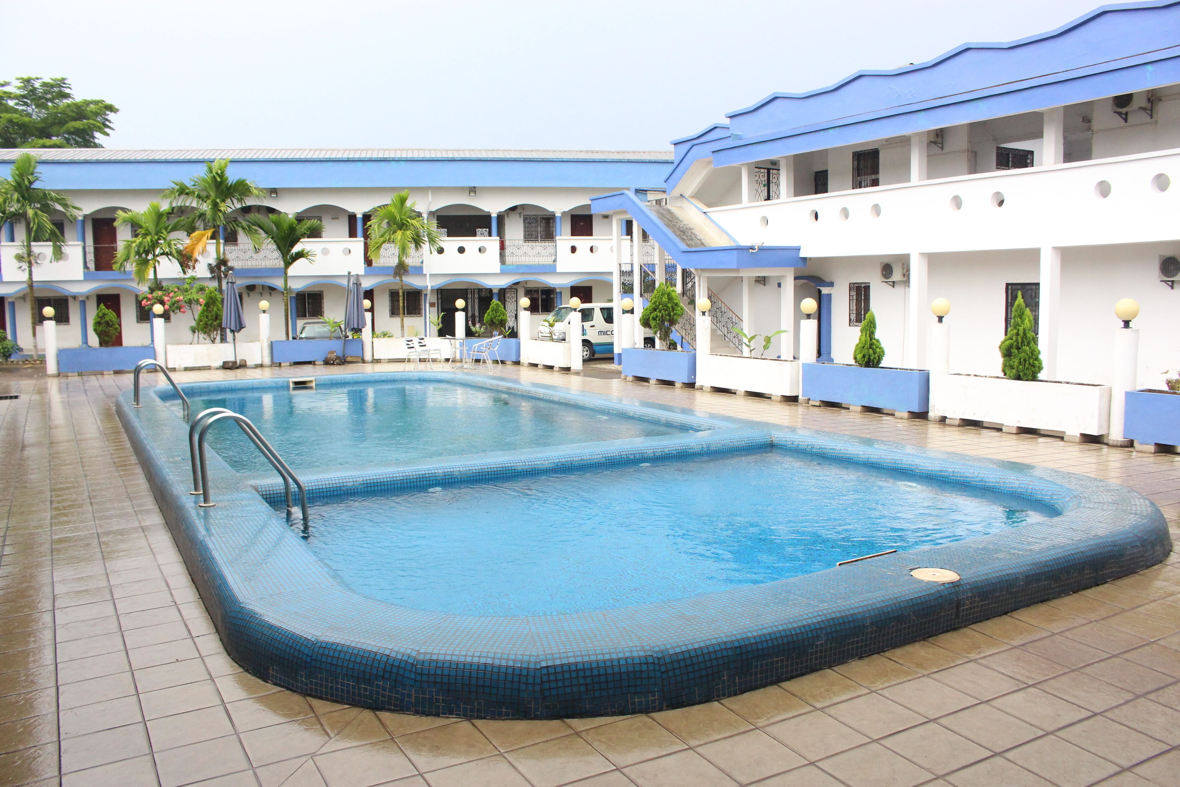 Piscine extérieure