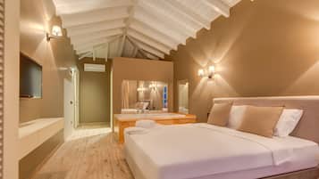 Desk, iron/ironing board, free WiFi