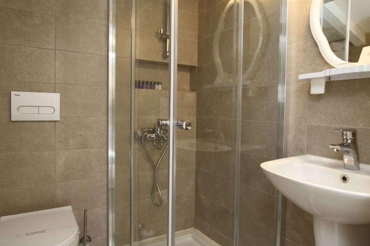 superior triple room | in-room safe, free wifi