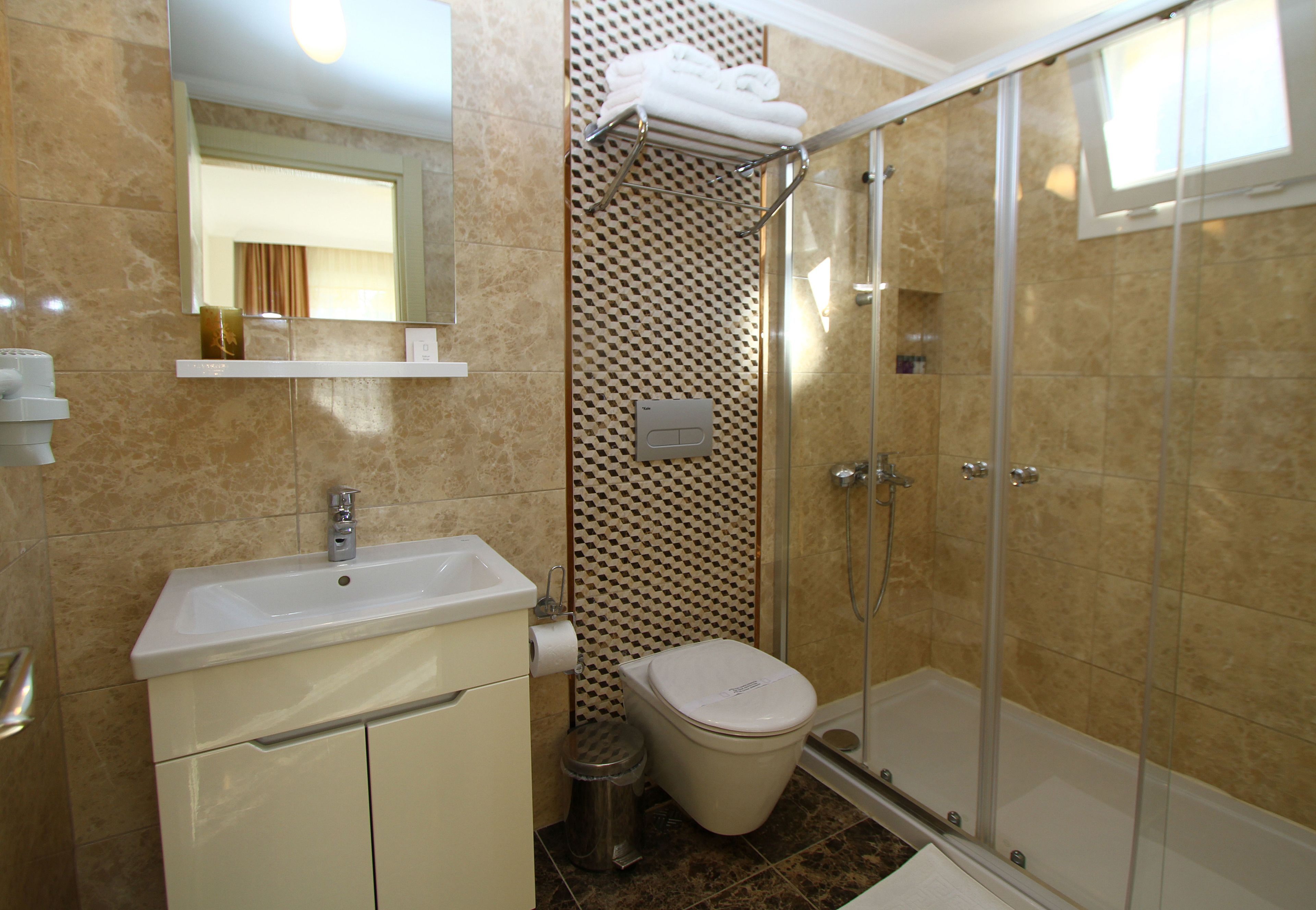 deluxe double room | in-room safe, free wifi