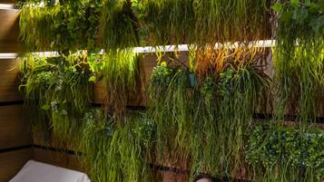 Couples treatment room(s), sauna, steam room, Turkish bath/hammam