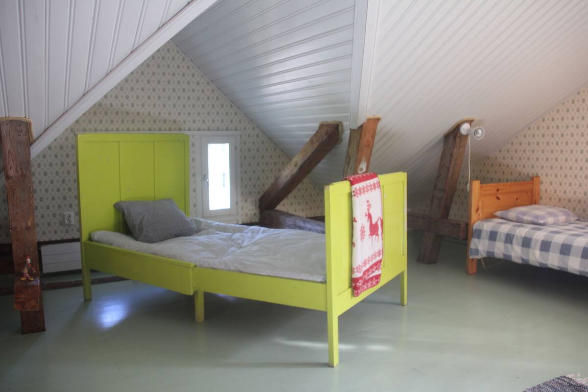 Quadruple Room, Private Bathroom (Tahtitaivas kammari) | Desk, free cots/infant beds, rollaway beds, free WiFi