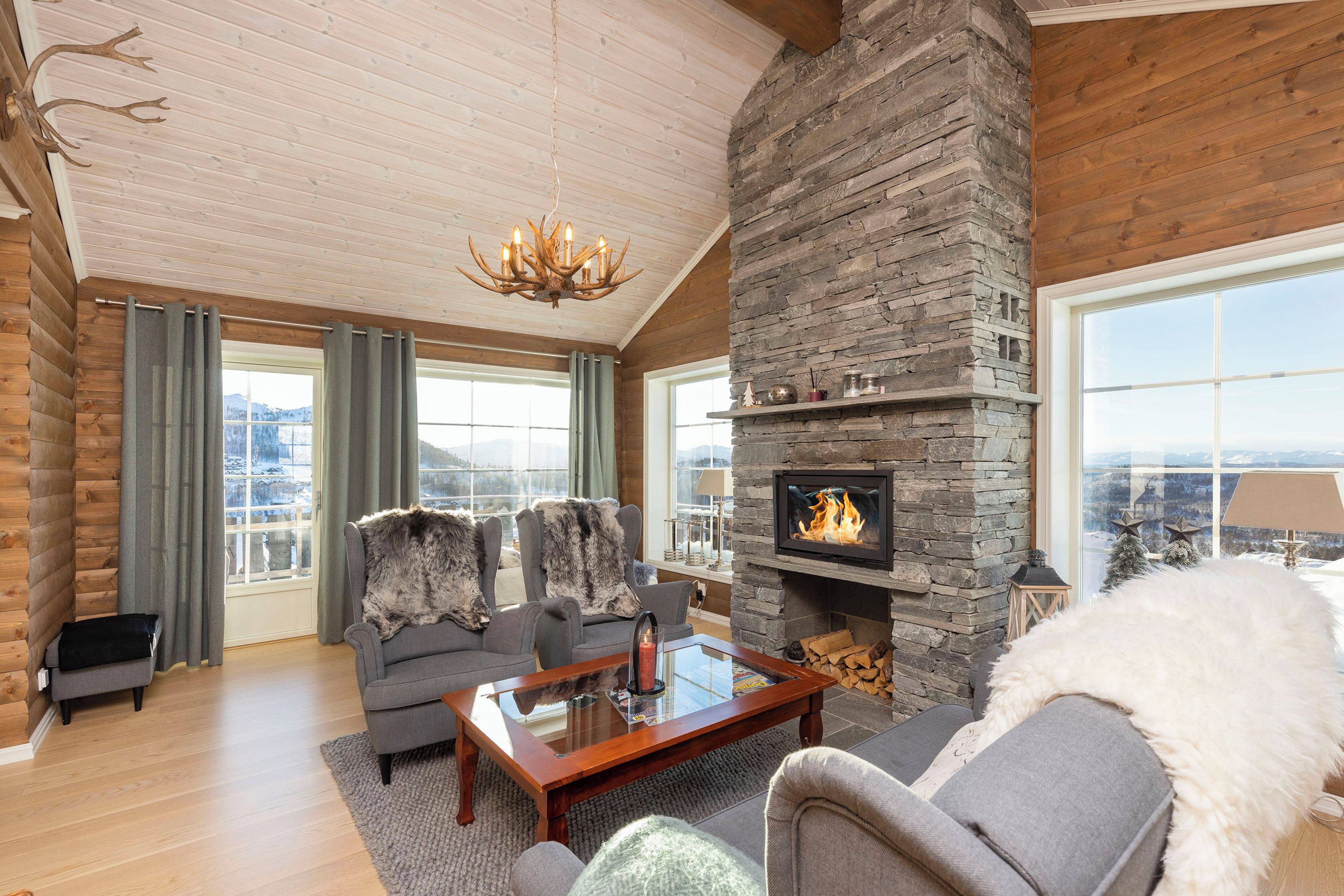 Cabin, 5 soverom, 3 bathrooms, Slope side, Location Holtardalen | Coin séjour | Télévision à écran plat de 24 pouces avec chaînes par câble, télévision