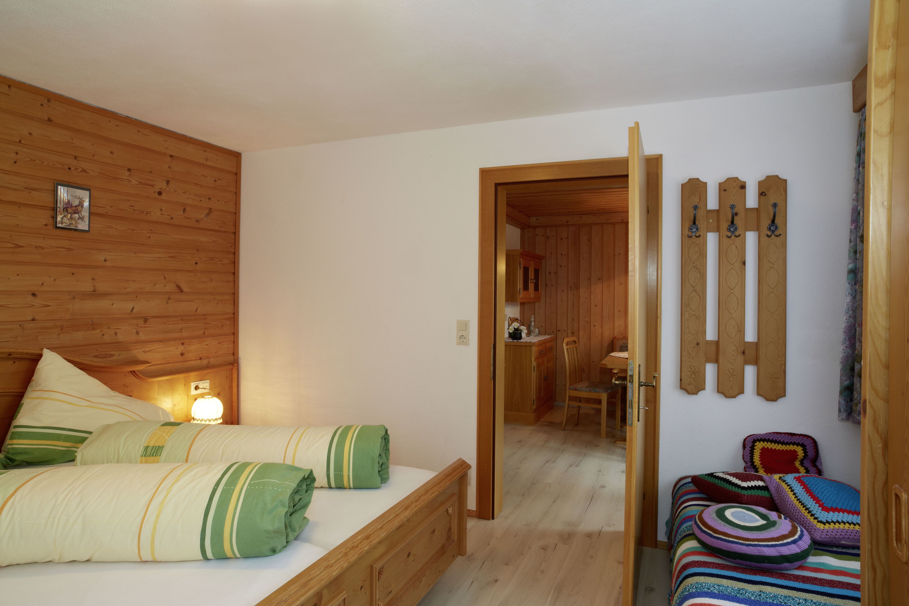 2 bedrooms, premium bedding, free cots/infant beds, bed sheets