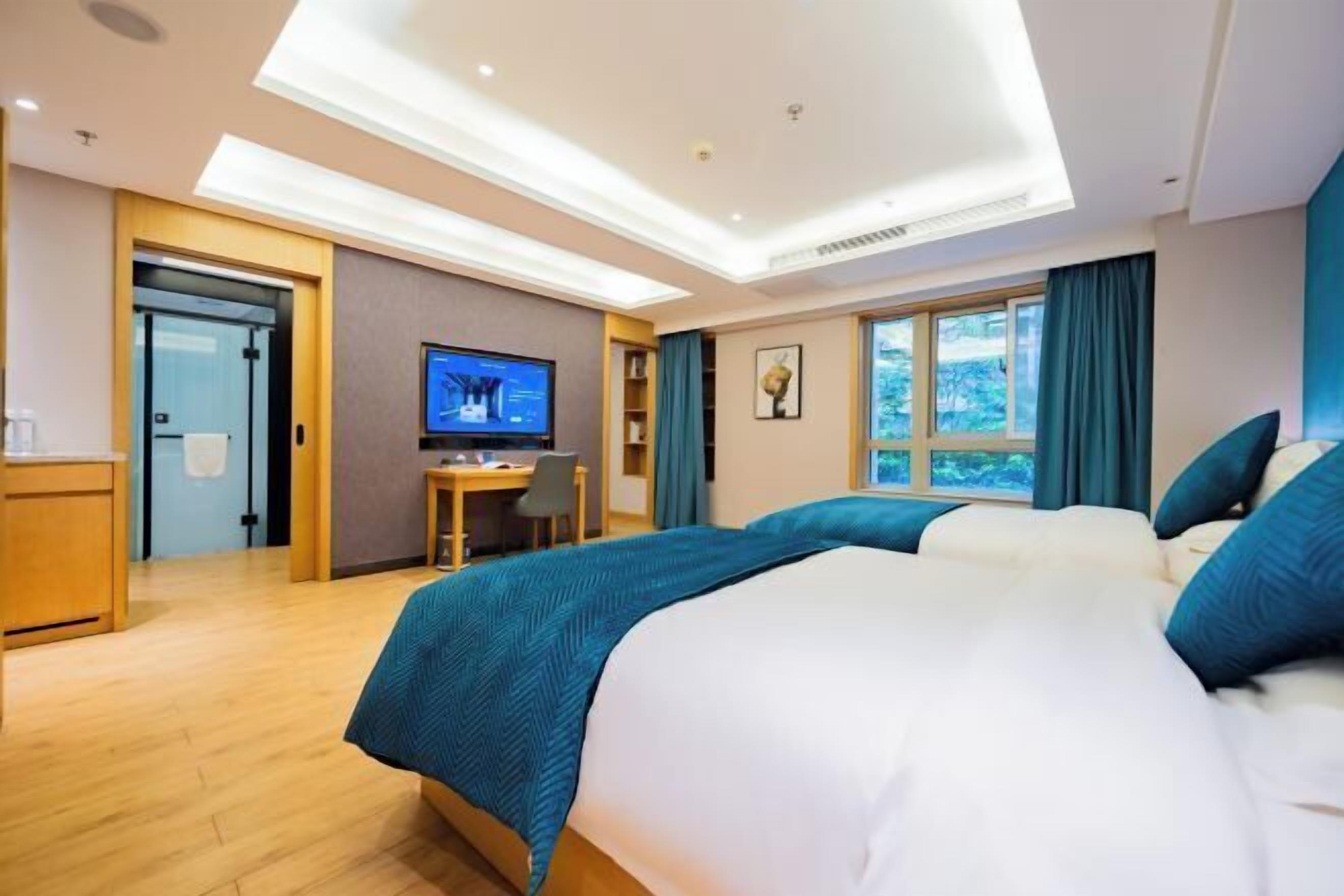 Minibar, una scrivania, tende oscuranti, letti aggiuntivi (a pagamento)