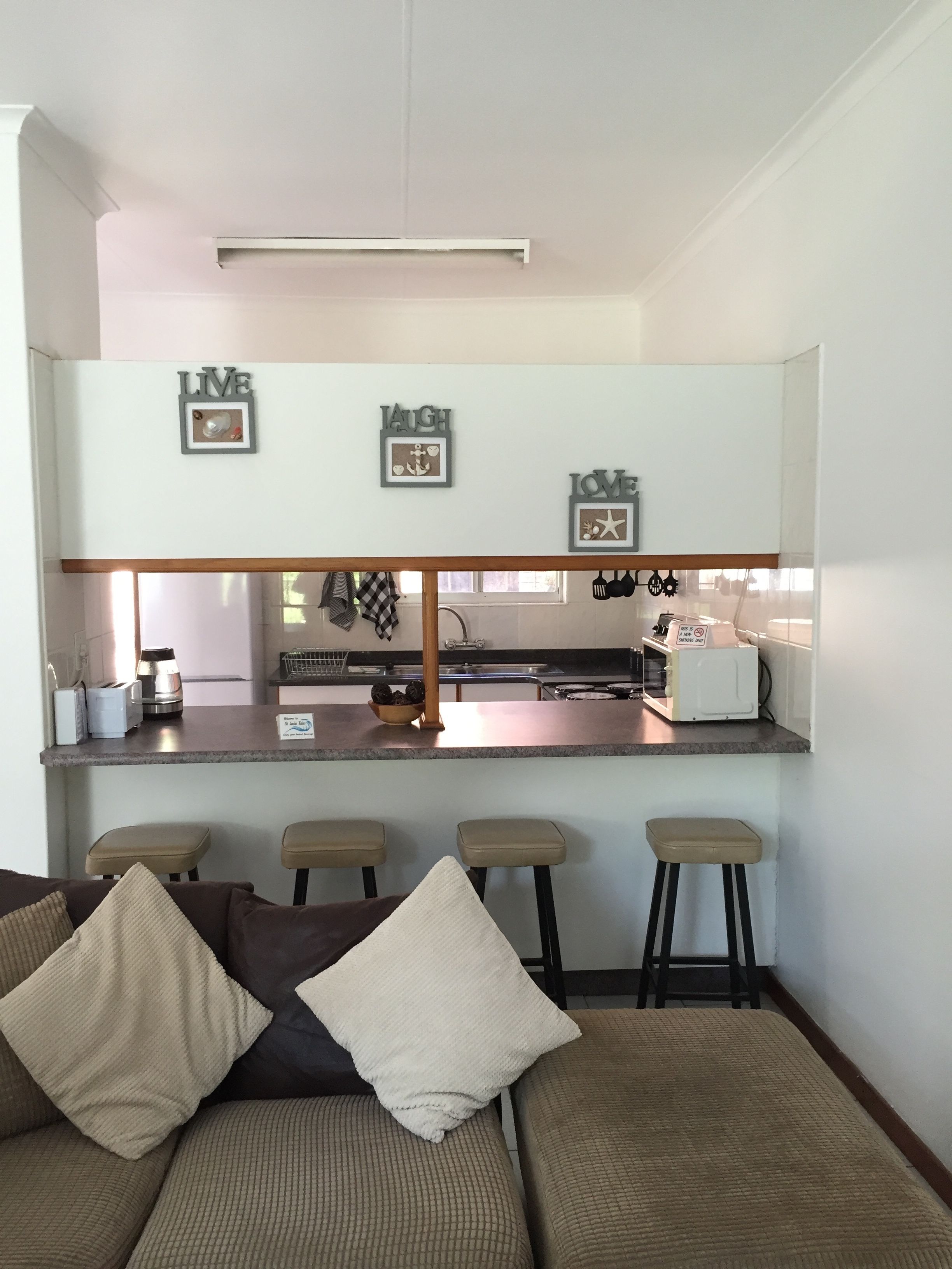 Low Tide  | In-room dining