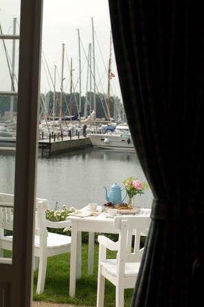 Dock - Dyvig Badehotel (Nordborg)