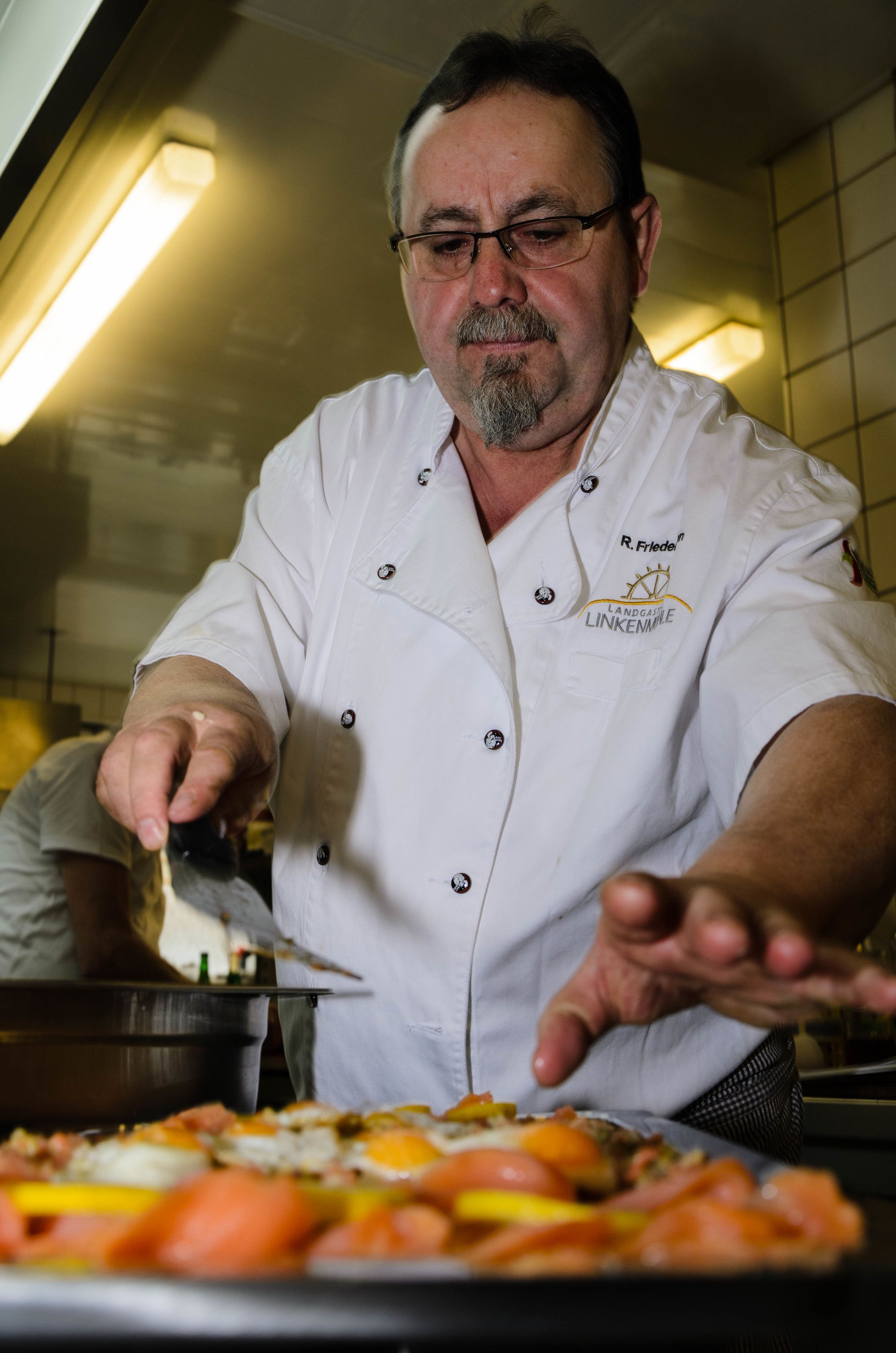 lunch and dinner served, regional cuisine