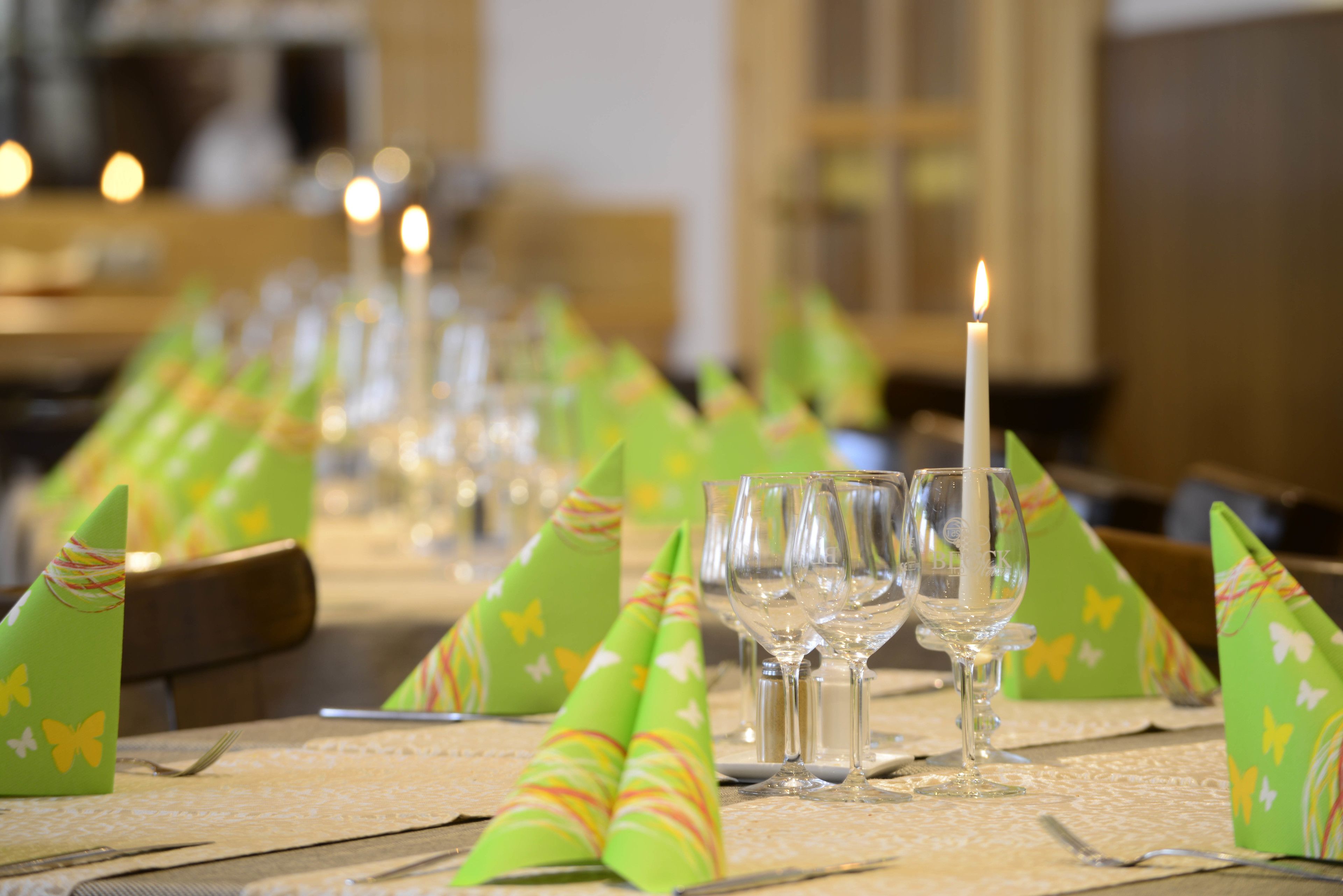 lunch and dinner served, regional cuisine