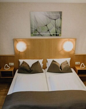 Habitación individual estándar | Escritorio, wifi gratis y ropa de cama 