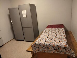 公用冰箱、公用微波炉、茶具/咖啡用具