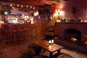 Bar (en la propiedad)