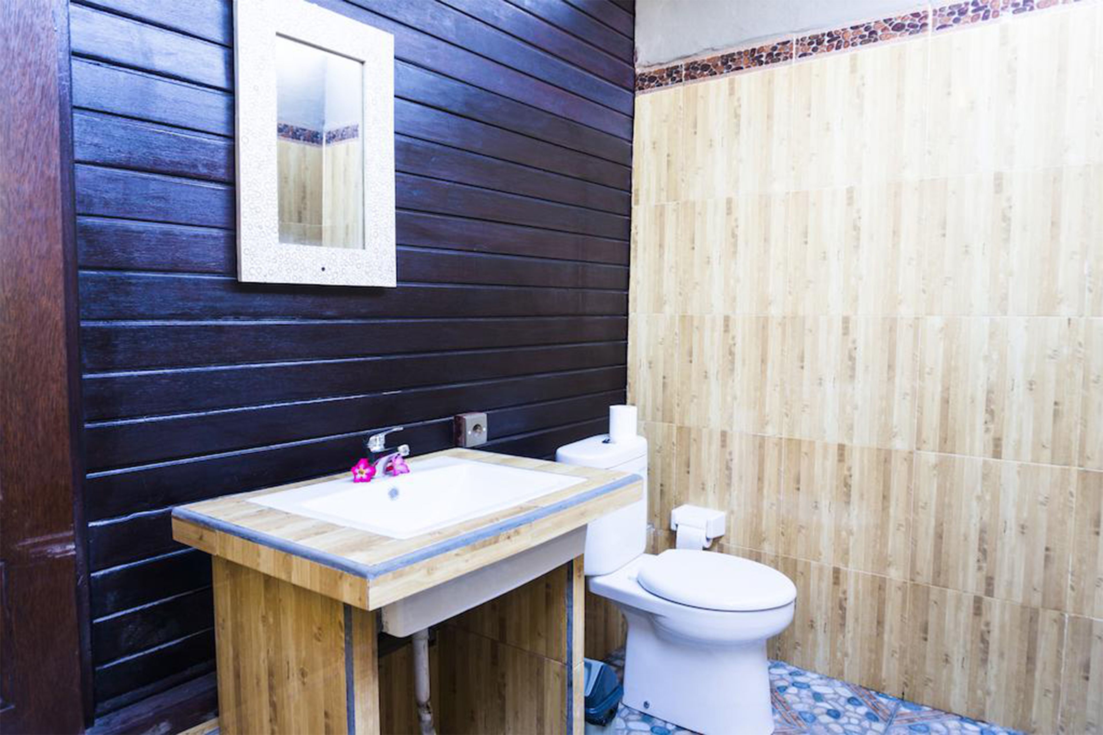 deluxe bungalow, sea view | bathroom shower