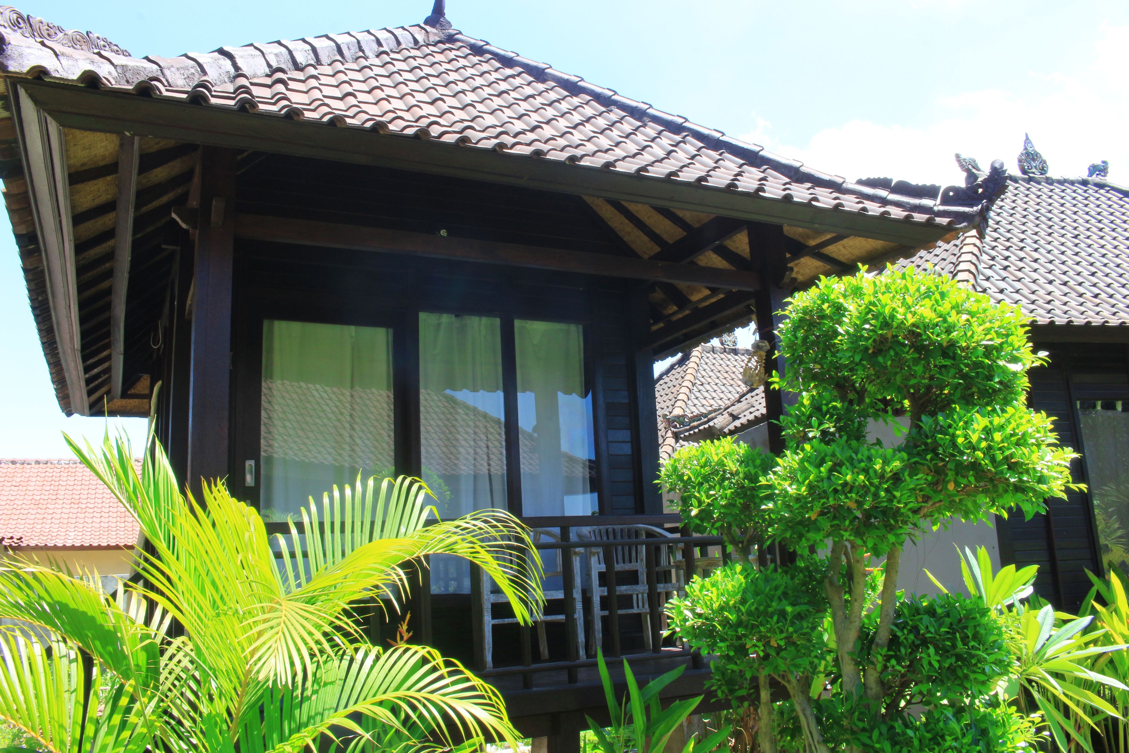 deluxe bungalow, sea view | minibar, in-room safe, desk, free wifi