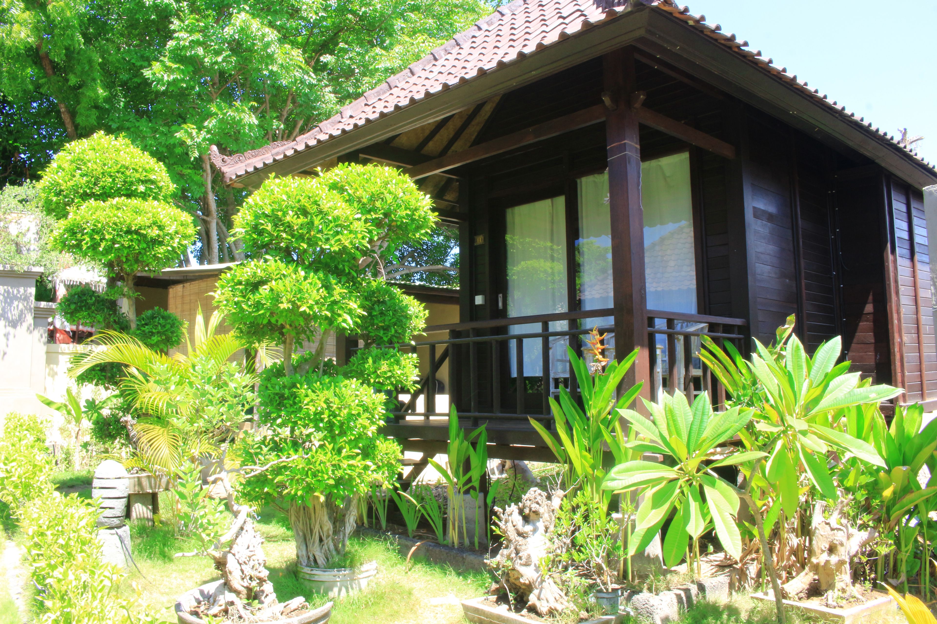 deluxe bungalow, sea view | garden view