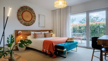 Family Suite | 10 bedrooms, premium bedding, in-room safe, individually decorated
