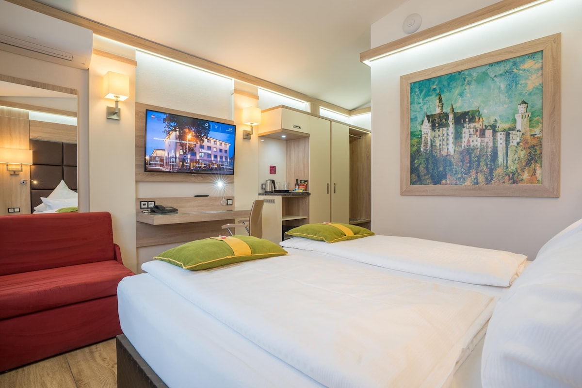 1 chambre, literie hypoallergénique, couette en duvet d'oie, minibar
