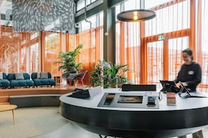 Mostrador para check-in y check-out
