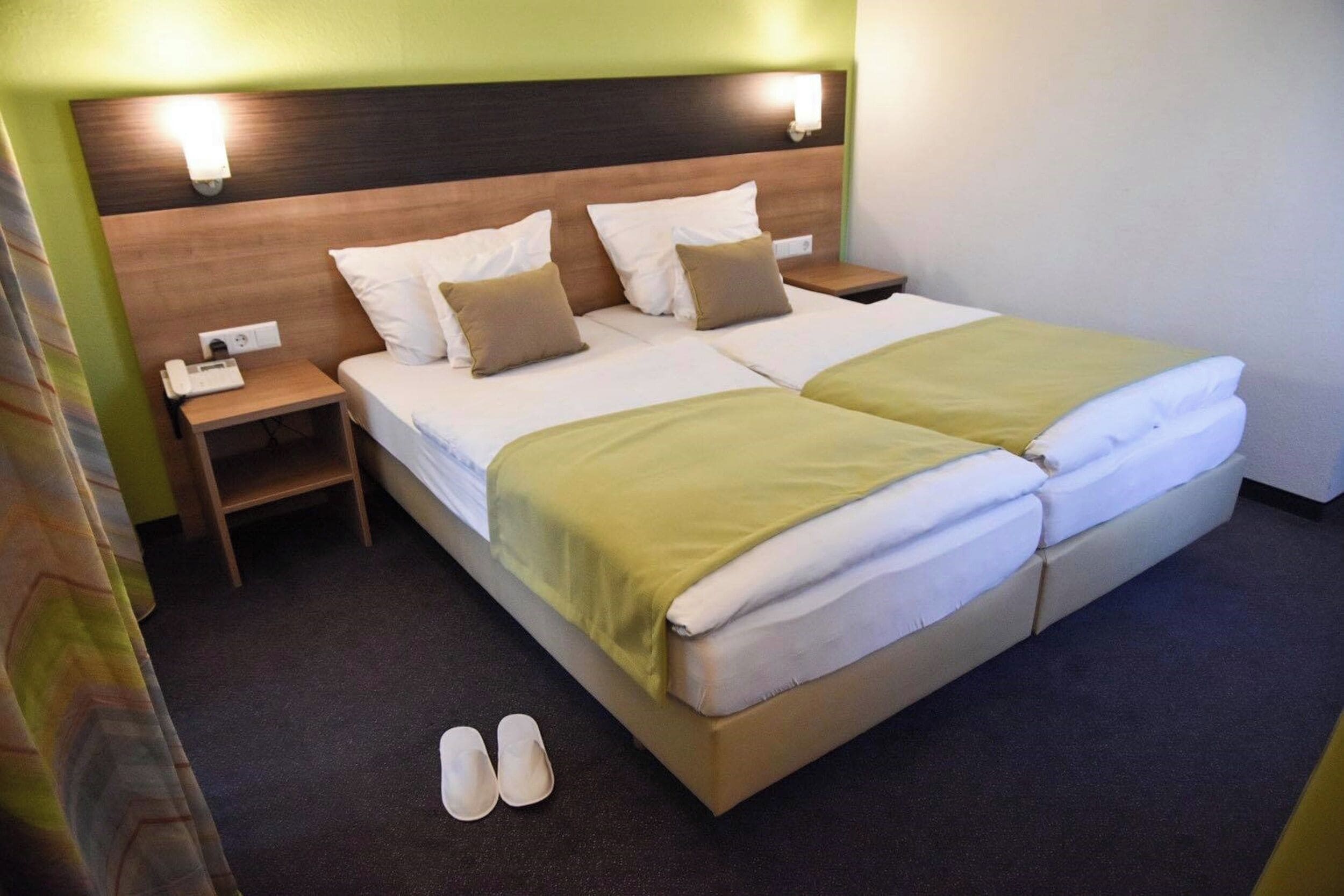 superior double room | down duvets, in-room safe, desk, soundproofing