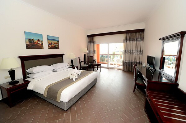 Minibar, in-room safe, free cots/infant beds, free rollaway beds