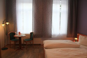 Soundproofing, rollaway beds, free WiFi