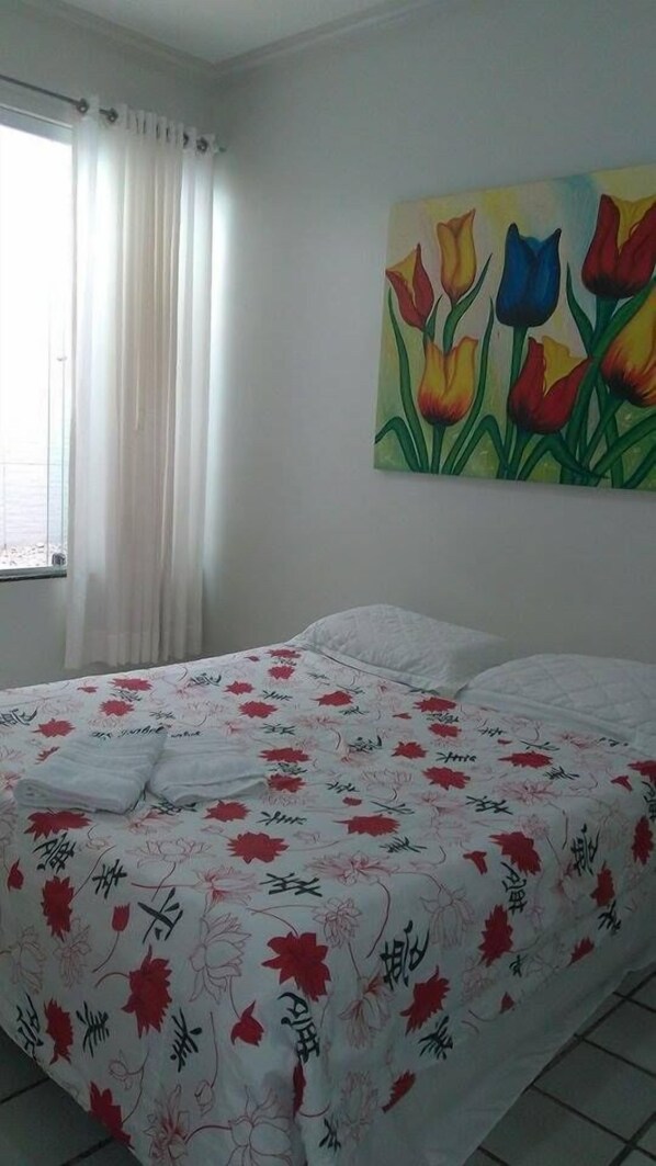Minibar, iron/ironing board, free WiFi