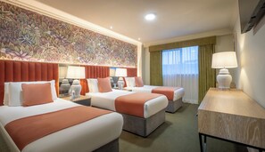 In-room safe, iron/ironing board, free WiFi, bed sheets - Hyde Hotel (Formerly The Forster Court Hotel) (Galway)