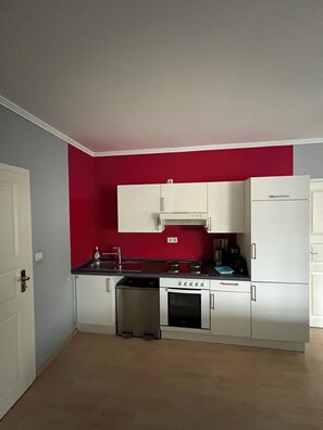 Classic Studio Suite | Private kitchen