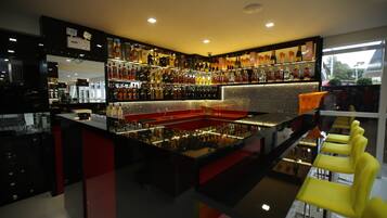 Bar (in der Unterkunft)
