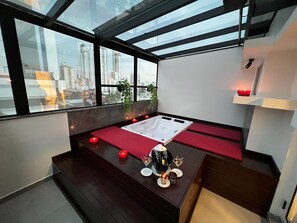 Premium bedding, minibar, in-room safe, desk