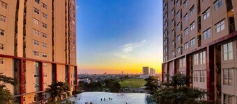 Hotel Gunawangsa MERR