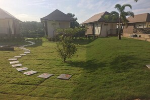 숙박 시설 입구